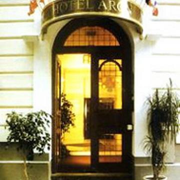Aron Otel 3*