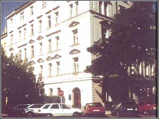 Otel Aron