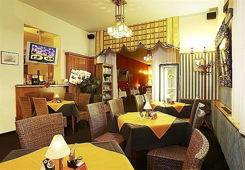 Aron Otel 3*